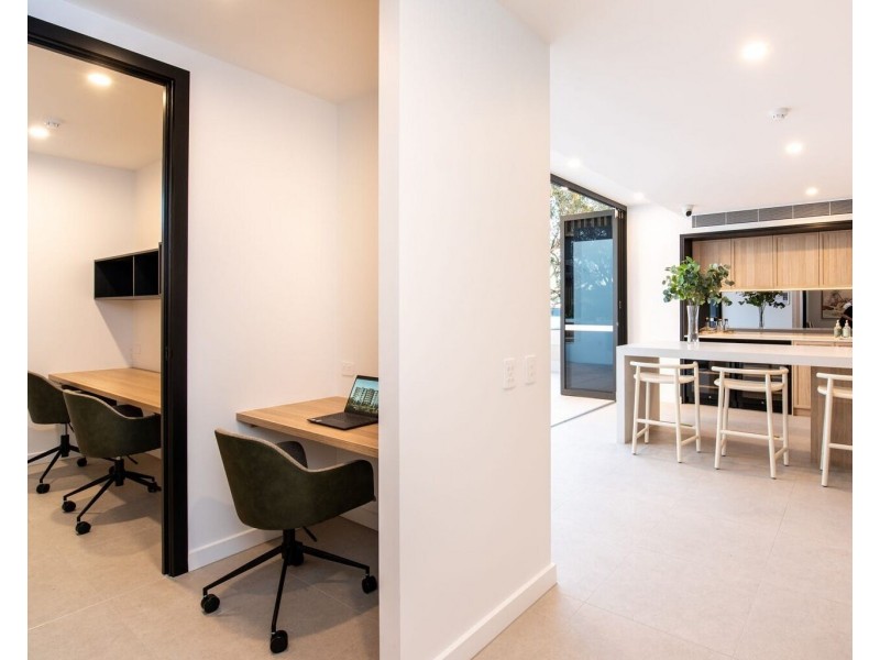 208/2 Mawarra Street, Palm Beach QLD 4221
