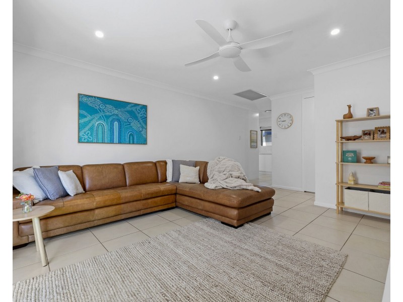 1/14 Doggett Drive, Miami QLD 4220