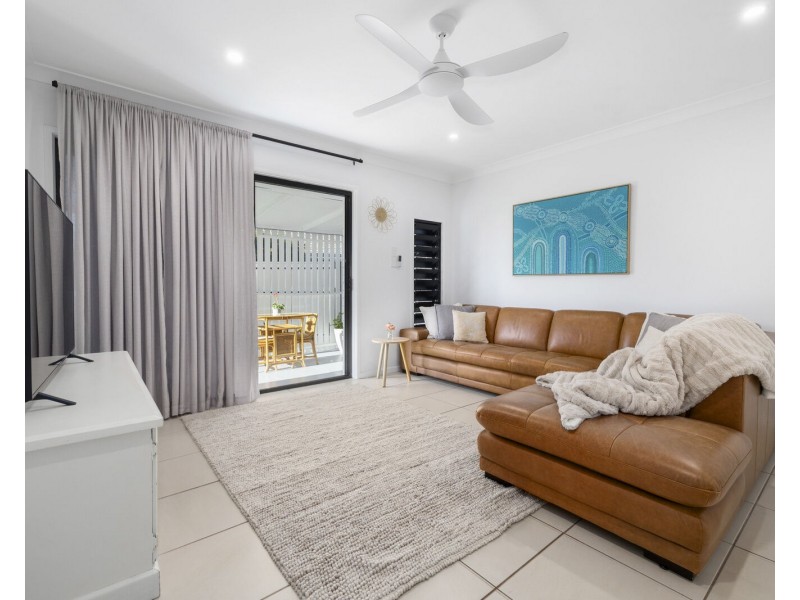 1/14 Doggett Drive, Miami QLD 4220