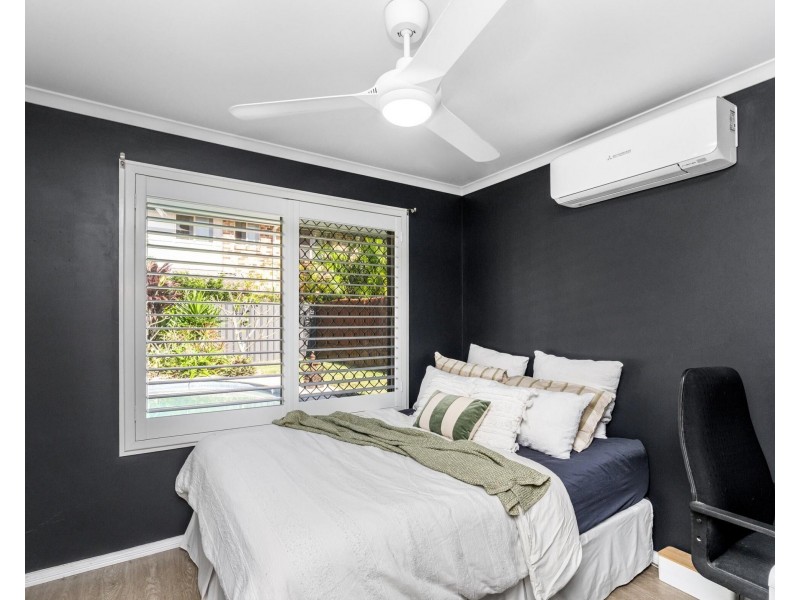 19 Saffron Street, Elanora QLD 4221