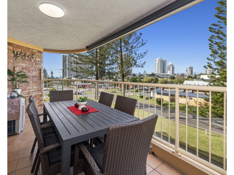 5/45 McLean Street, Coolangatta QLD 4225