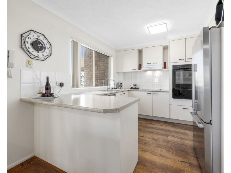 5/45 McLean Street, Coolangatta QLD 4225