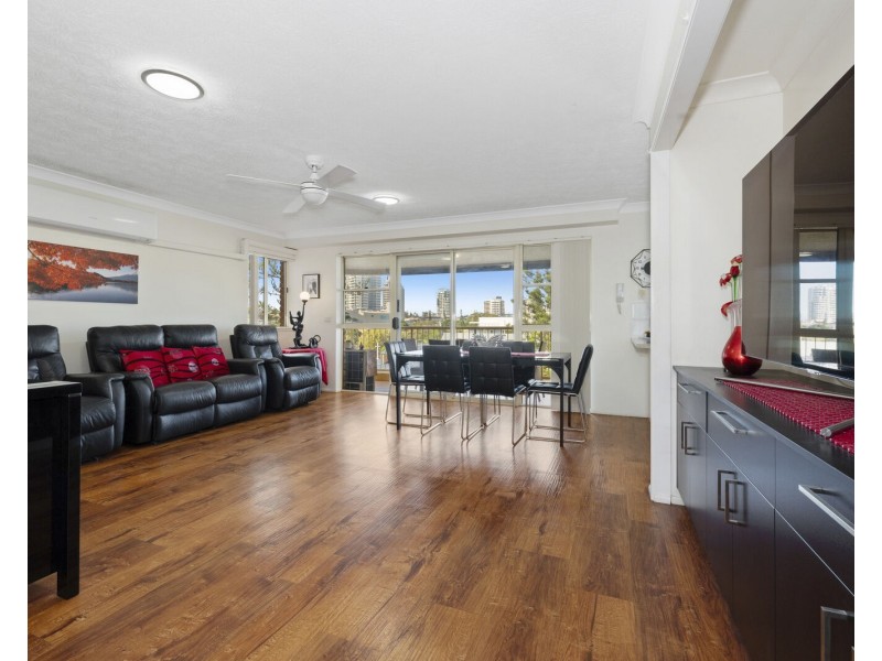 5/45 McLean Street, Coolangatta QLD 4225