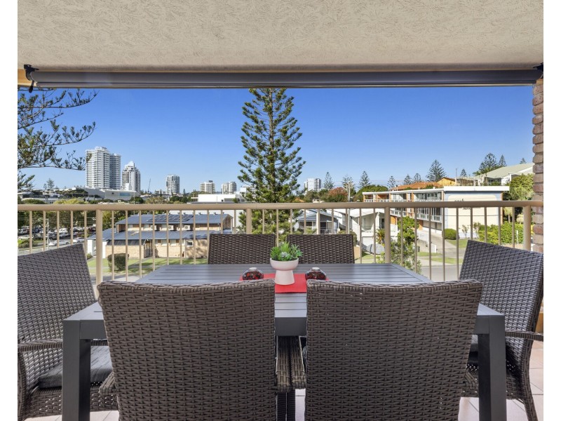 5/45 McLean Street, Coolangatta QLD 4225