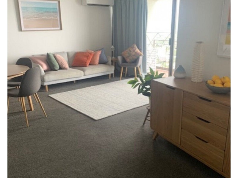 20E/973 Gold Coast Highway, Palm Beach QLD 4221