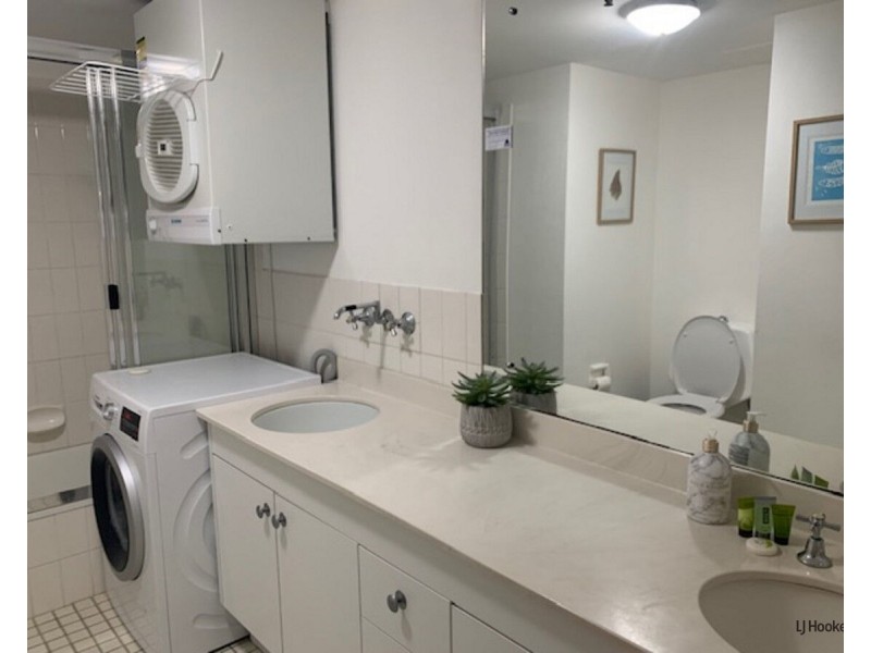 20E/973 Gold Coast Highway, Palm Beach QLD 4221