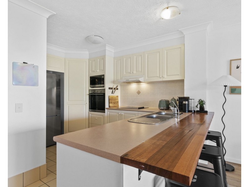 30/1198 Gold Coast Highway, Palm Beach QLD 4221