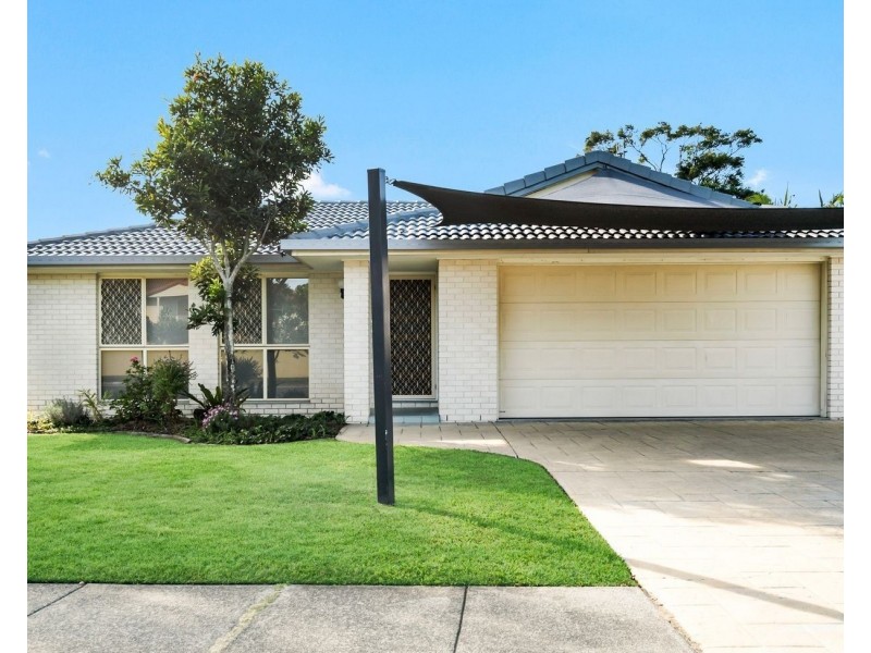 225 Nineteenth Avenue, Elanora QLD 4221