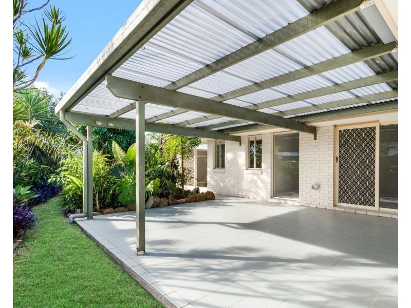 225 Nineteenth Avenue, Elanora QLD 4221