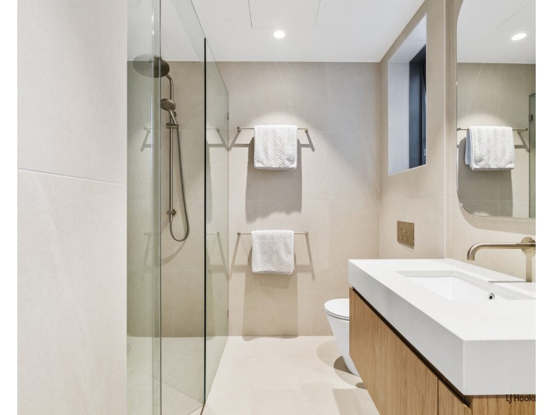 304/100 Musgrave Street, Coolangatta QLD 4225