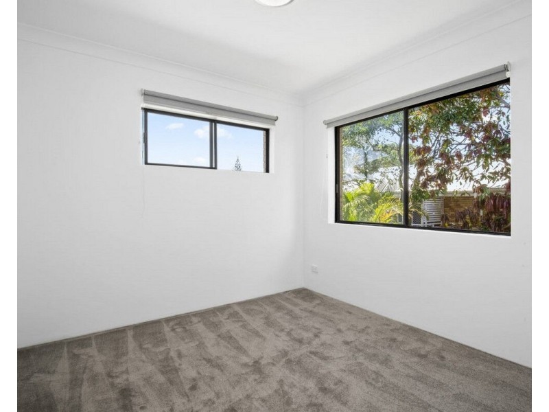 6/6 Twelfth Avenue, Palm Beach QLD 4221