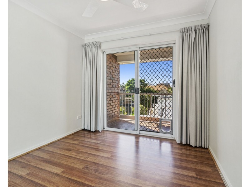 8/11 Fourteenth Avenue, Palm Beach QLD 4221