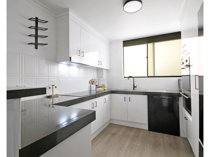 42/38-42 Duringan Street, Currumbin QLD 4223