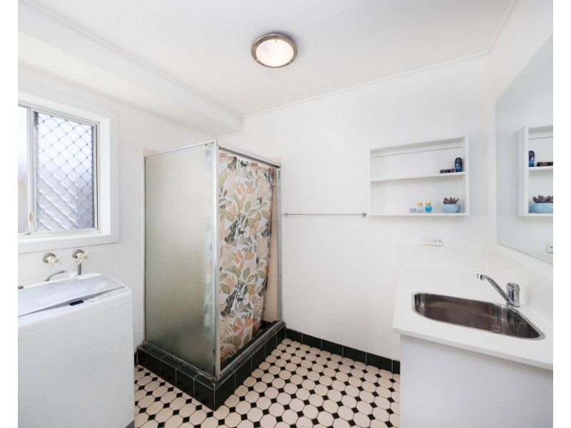 1/9 Atkin Street, Tugun QLD 4224