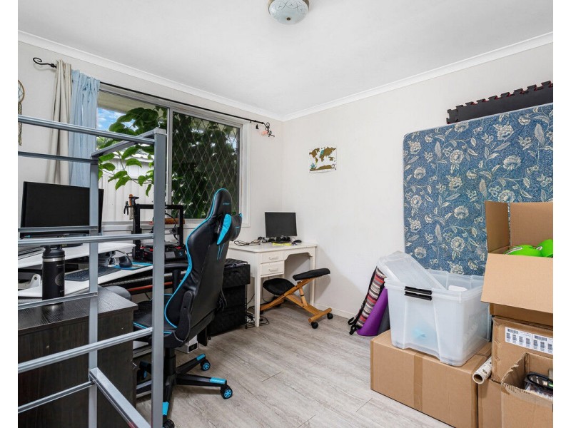 2/9 Walker Avenue, Palm Beach QLD 4221