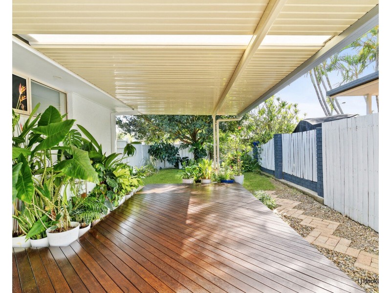 1/14 Walker Avenue, Palm Beach QLD 4221
