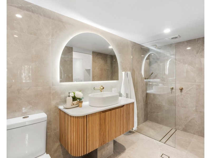 24/31 Simpsons Road, Elanora QLD 4221