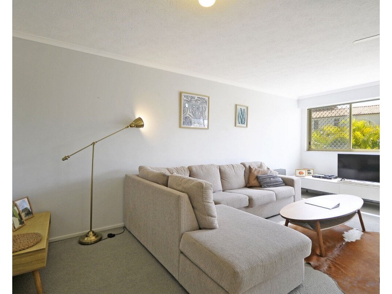 8/31 Teemangum Street, Currumbin QLD 4223
