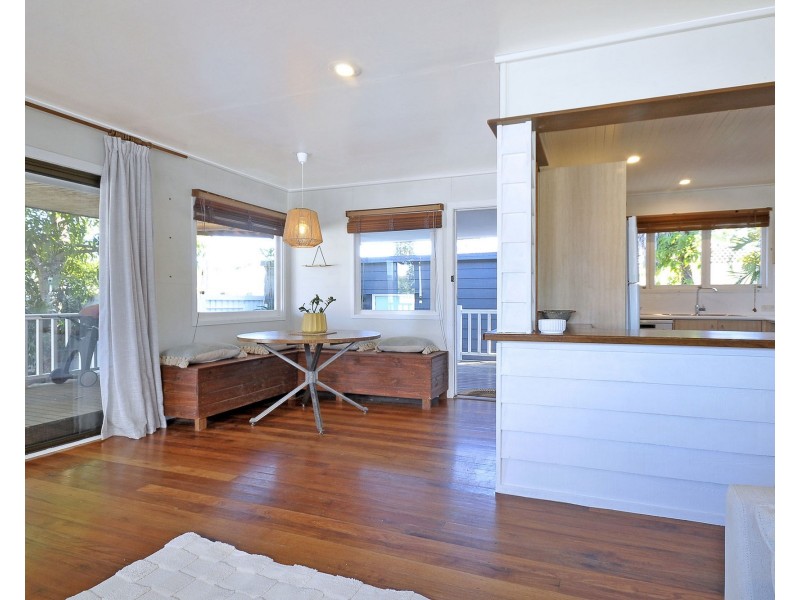 24 Riverside Drive, Currumbin Waters QLD 4223