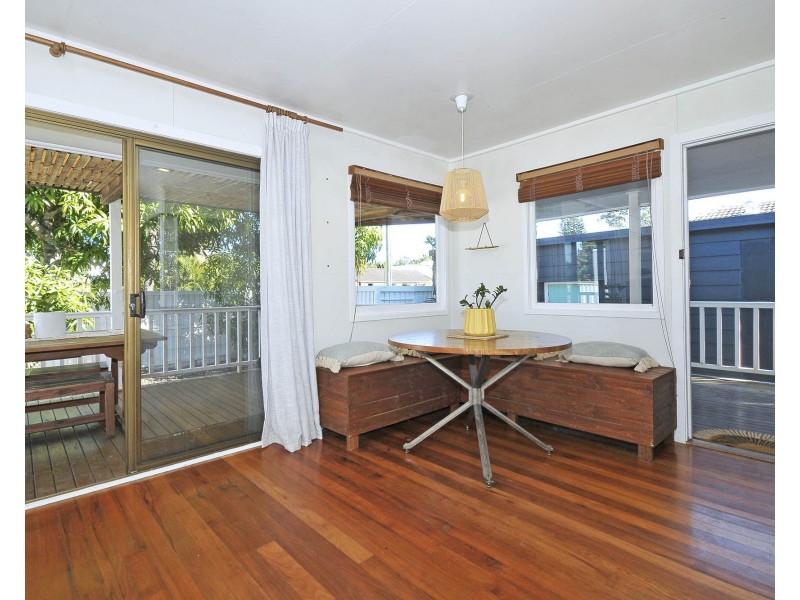 24 Riverside Drive, Currumbin Waters QLD 4223