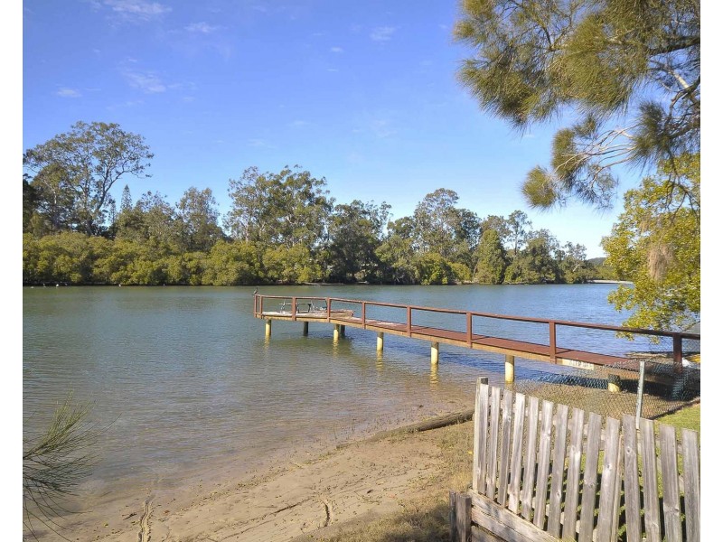 24 Riverside Drive, Currumbin Waters QLD 4223