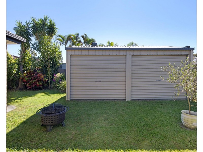 6 Neeson Place, Currumbin Waters QLD 4223