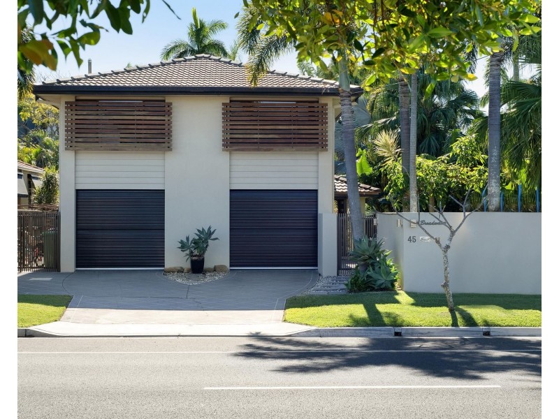 45 Broadwater Street, Runaway Bay QLD 4216