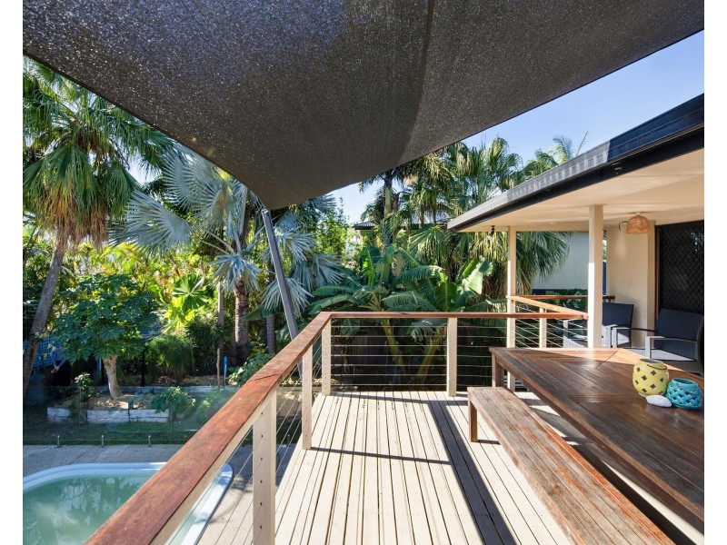 45 Broadwater Street, Runaway Bay QLD 4216