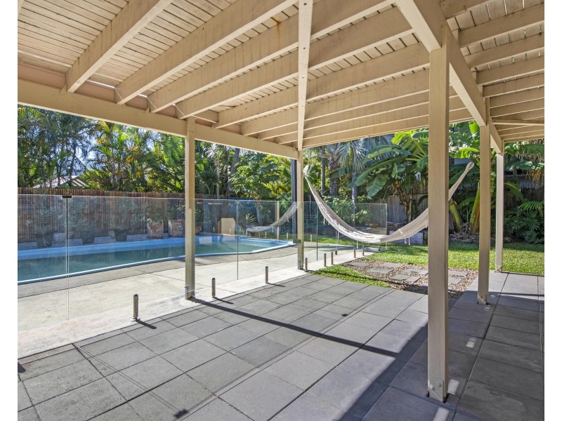 45 Broadwater Street, Runaway Bay QLD 4216