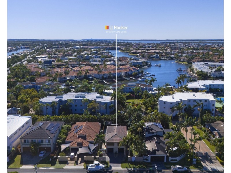 45 Broadwater Street, Runaway Bay QLD 4216