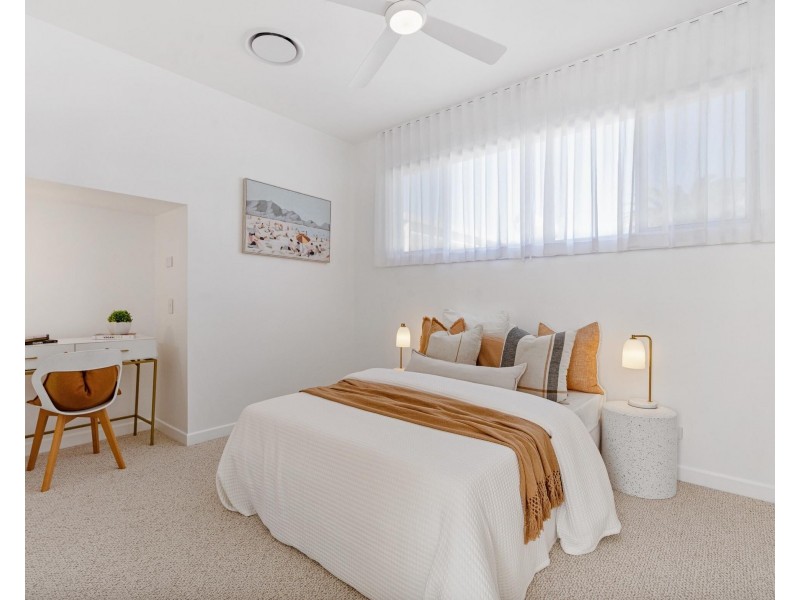 4 Philippine Lane, Palm Beach QLD 4221