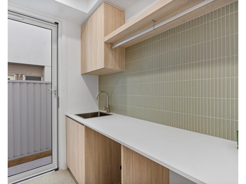 4 Philippine Lane, Palm Beach QLD 4221