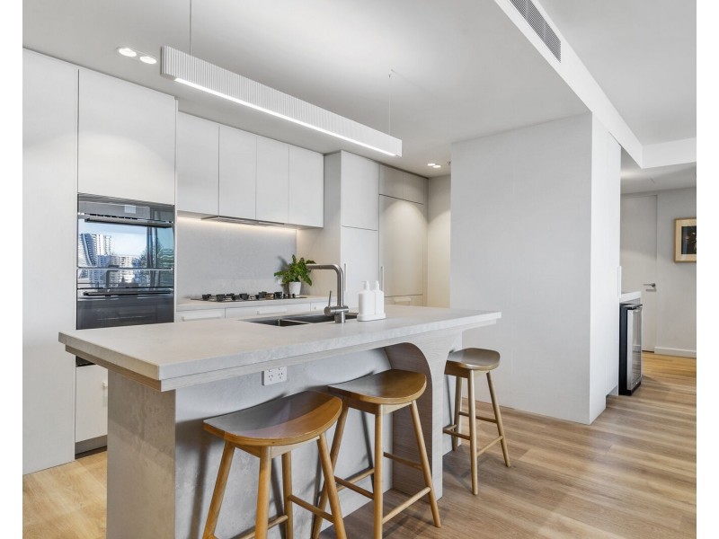 1204/4 Miles Street, Coolangatta QLD 4225