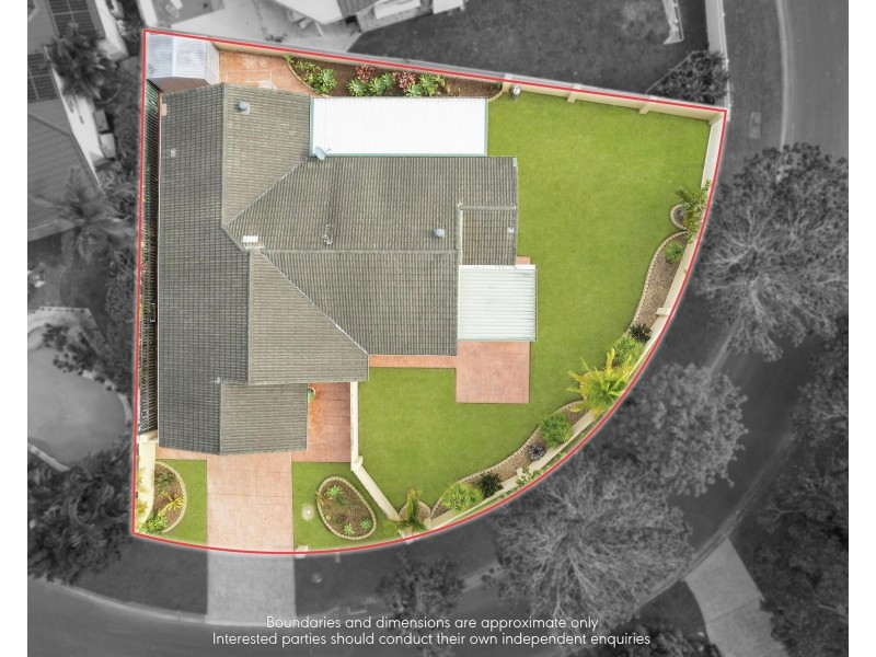21 Ottelia Drive, Elanora QLD 4221