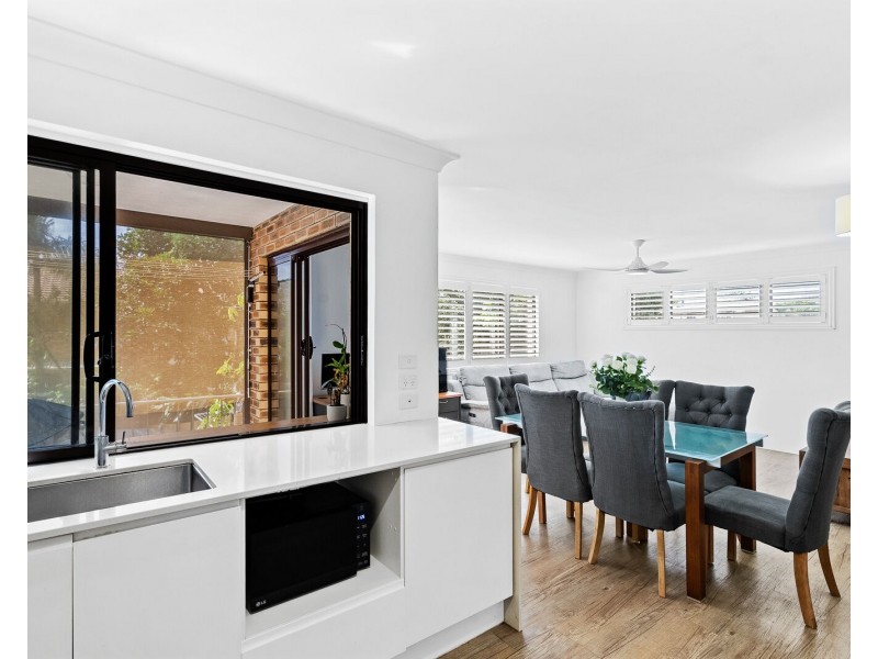 6/12 Fifteenth Avenue, Palm Beach QLD 4221