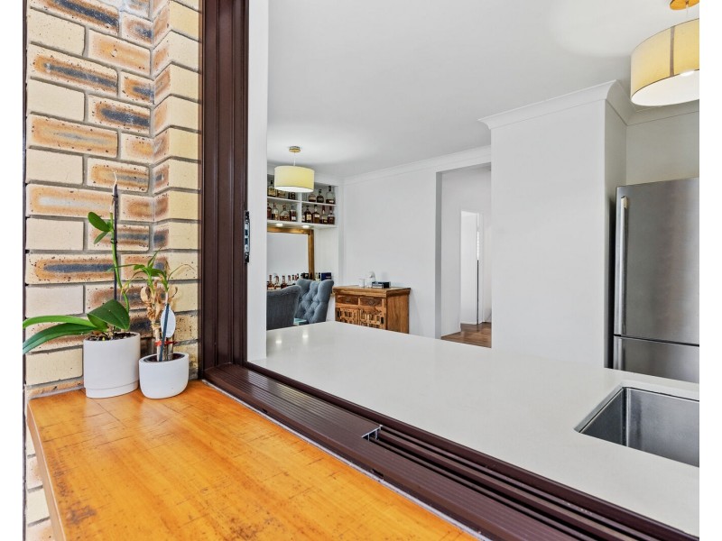 6/12 Fifteenth Avenue, Palm Beach QLD 4221
