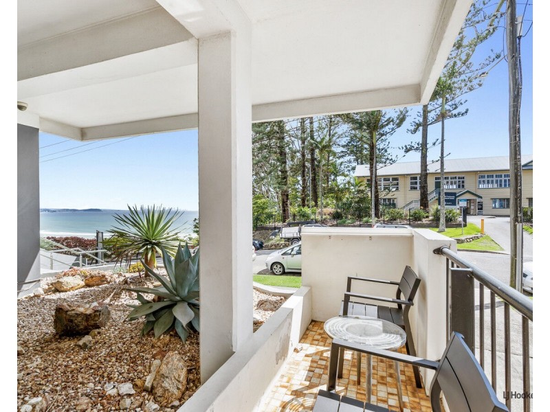 1/32 Powell Crescent, Coolangatta QLD 4225