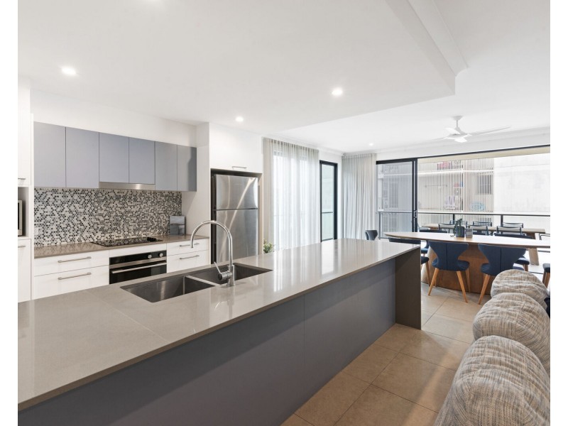 4/1453 Gold Coast Highway, Palm Beach QLD 4221