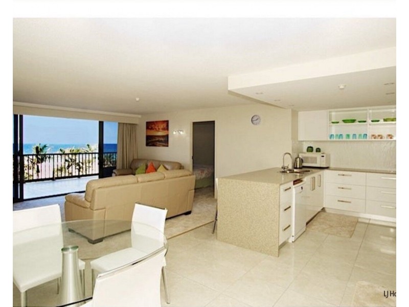 3F/828 Pacific Parade, Currumbin QLD 4223