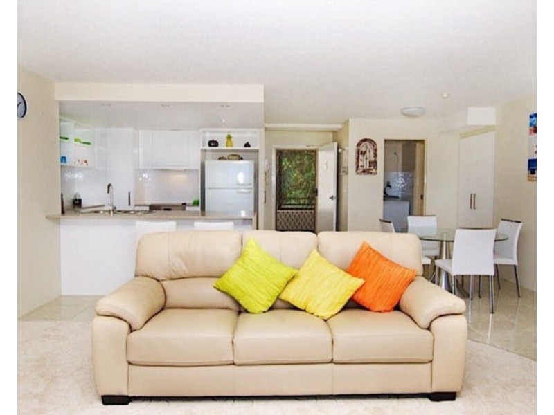 3F/828 Pacific Parade, Currumbin QLD 4223