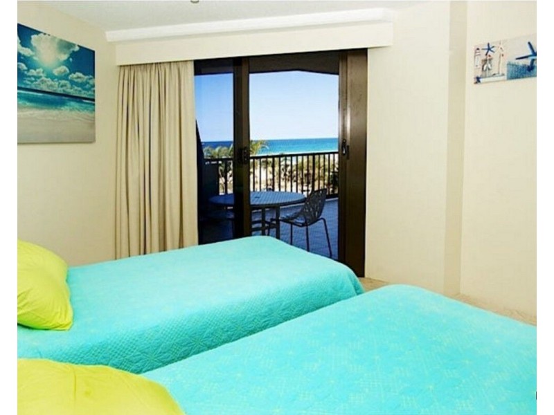 3F/828 Pacific Parade, Currumbin QLD 4223