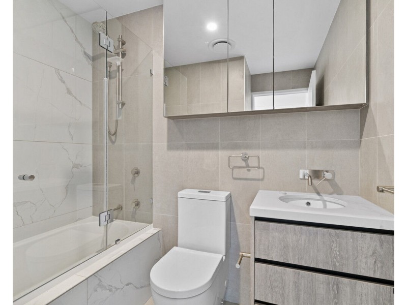 205/88 Jefferson Lane, Palm Beach QLD 4221