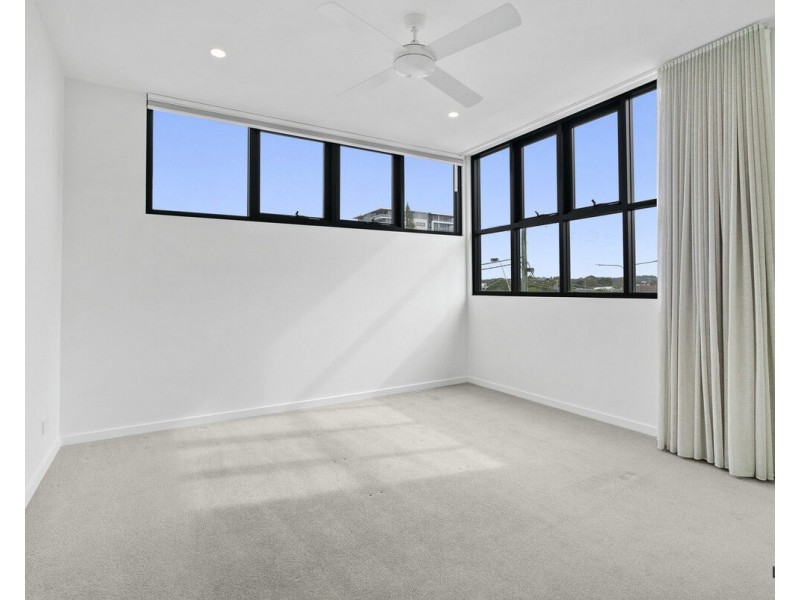 205/88 Jefferson Lane, Palm Beach QLD 4221