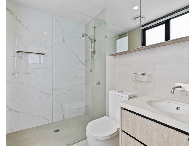 205/88 Jefferson Lane, Palm Beach QLD 4221