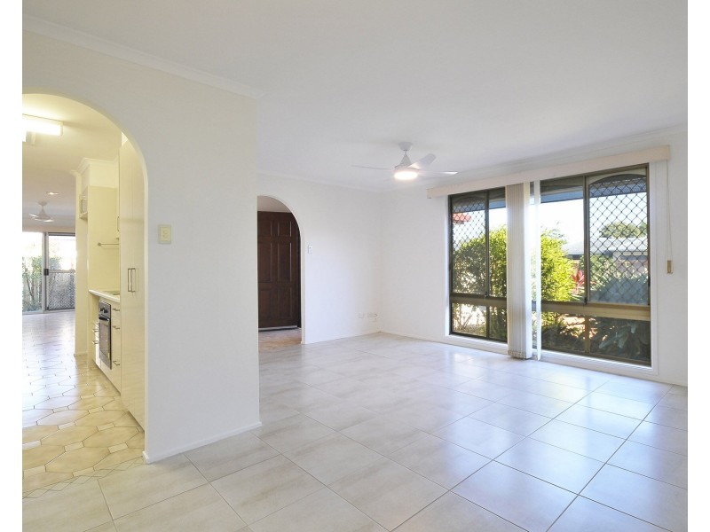 13 Burdock Street, Elanora QLD 4221