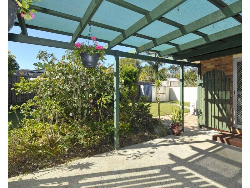 13 Burdock Street, Elanora QLD 4221