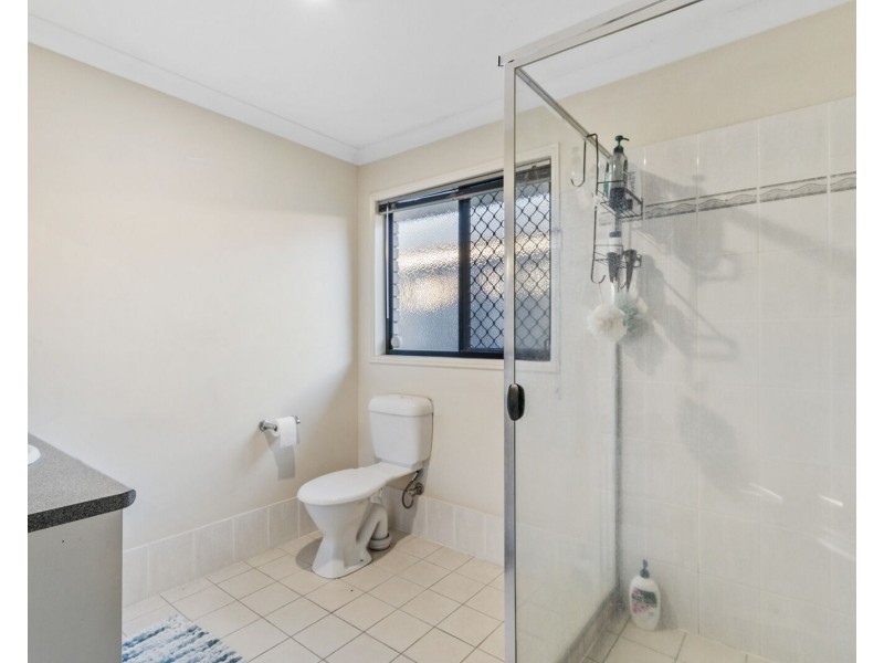 10 Tomah Street, Pacific Pines QLD 4211