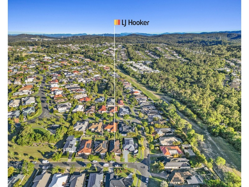 10 Tomah Street, Pacific Pines QLD 4211