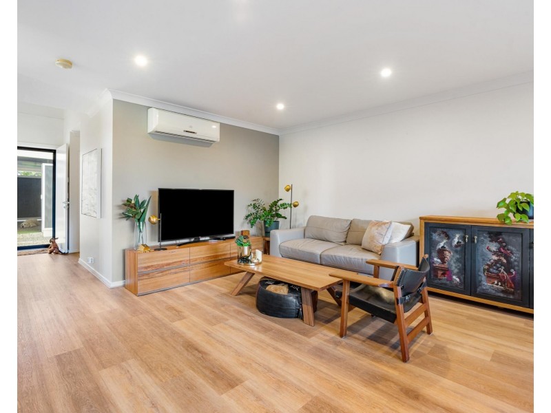 82 Peninsula Drive, Robina QLD 4226