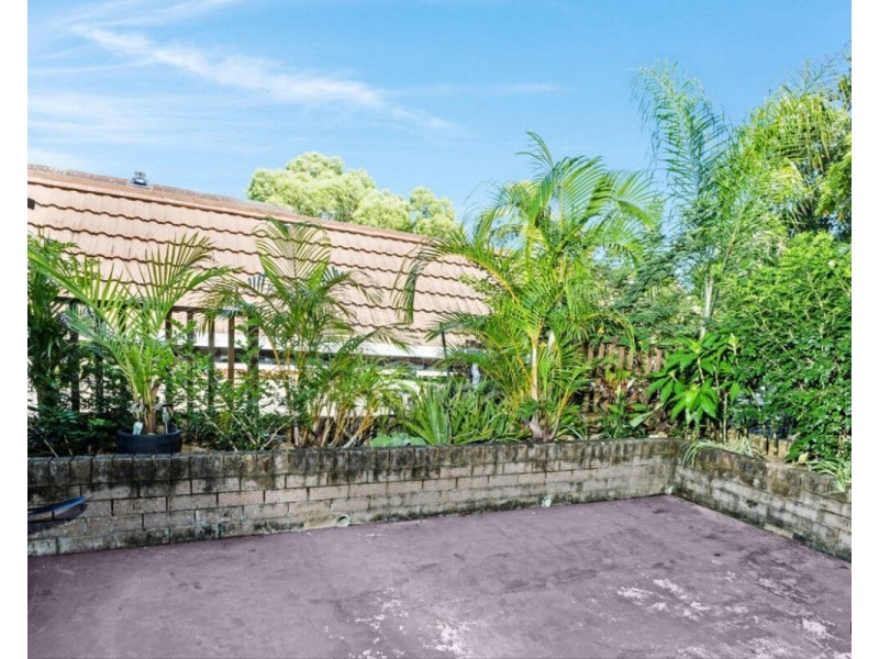 1/14 Mawarra Street, Palm Beach QLD 4221